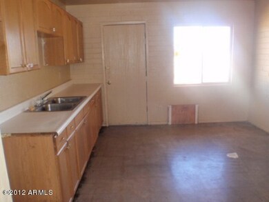 1712 W Pecan Road 3