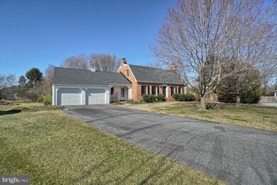 8002 Glendale Ct, Frederick, MD 21702 - photo 3