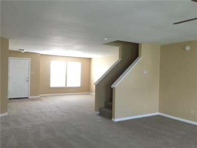 2367 Blackthorn Dr, Franklin, IN 46131 - photo 3