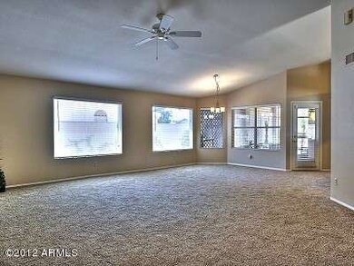 Open and Inviting Great Room