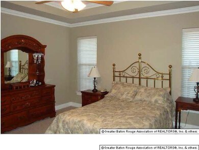 MASTER BEDROOM, VAULTED CEILINGS AND CROWN MOLDING