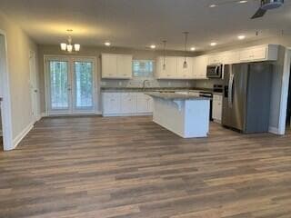dining room / kitchen
