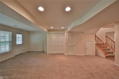 4544 Jasmine Dr, Center Valley, PA 18034 - photo 5