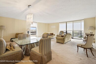 04-Unit 611 Dining and Living 1A