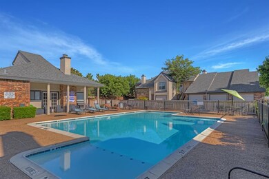 815 W Harwood Rd unit D, Hurst, TX 76054 - photo 5