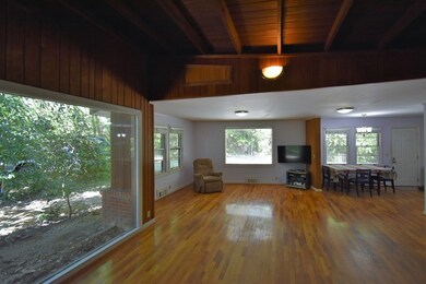 LIVING/DINING AREA WITH PICTURE WINDOW