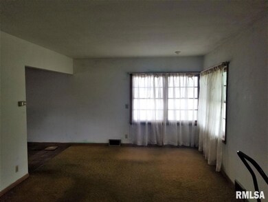 2818 39th Ave, Rock Island, IL 61201 - photo 4