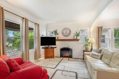 1037 Dorroll St NE, Grand Rapids, MI 49505 - photo 4