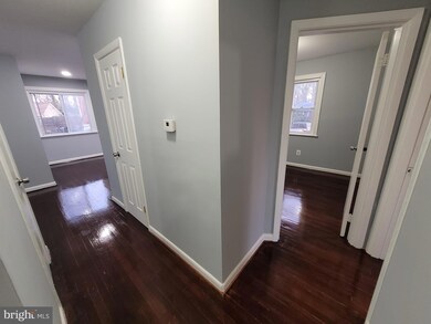 16005 Crest Dr, Woodbridge, VA 22191 - photo 6