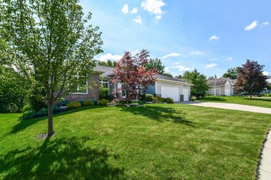 004-Front_View-4409454-large