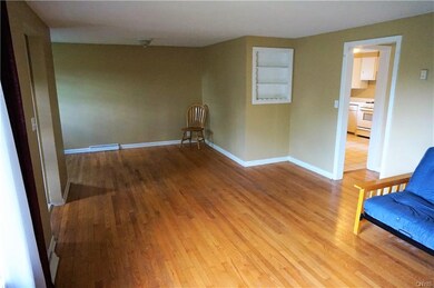 This angle shows more of the living/dining room co