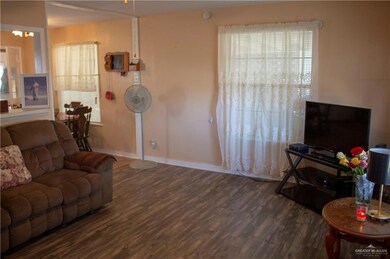 230 E Emil St, Pharr, TX 78577 - photo 2