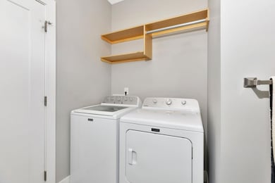 5563 N Edwards Cir, Wichita, KS 67204 - photo 5