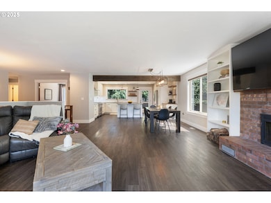 12245 SE Quietwoods St, Happy Valley, OR 97086 - photo 7