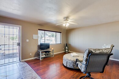 Family Room-Del Campo