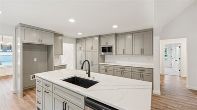 2508 W Birmingham St, Broken Arrow, OK 74011 - photo 7