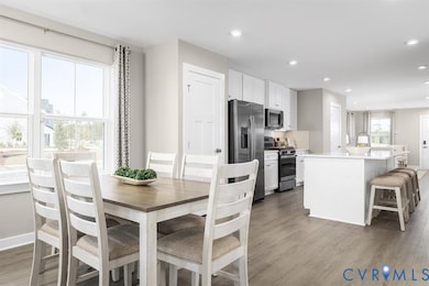 538 Old Lime Place, Sandston, VA 23150 - photo 4