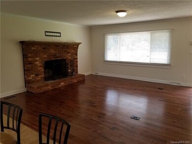 174 Longview Rd, Statesville, NC 28625 - photo 6