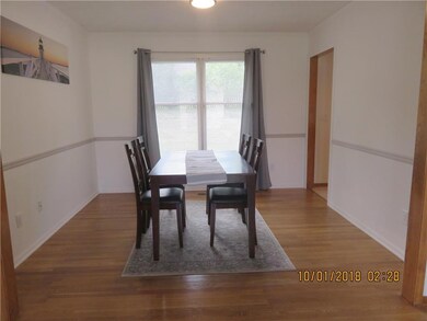 Dining Room w/Wood Floors