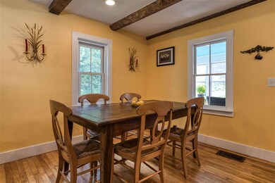 8133 Pomfret Rd, Pomfret, VT 05053 - photo 5