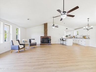 107 Lindsey Dr, Byron, GA 31008 - photo 5