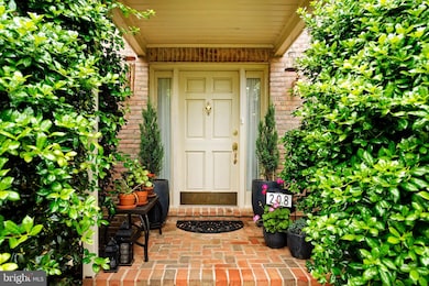 208 E Marshall St, Middleburg, VA 20117 - photo 3