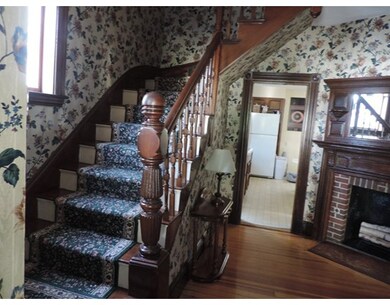 106 Otis St, Medford, MA 02155 - photo 4