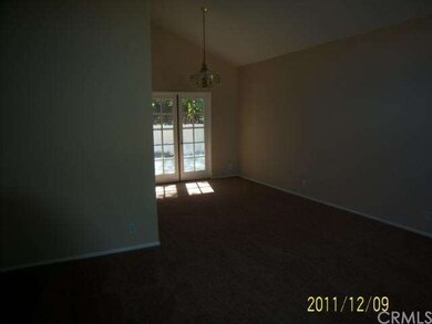 LIVING ROOM/ DINING ROOM