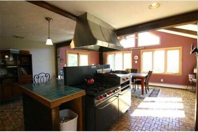 112 Hartwell Rd, Bedford, MA 01730 - photo 5