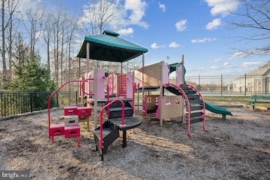 15402 Bennetts Run Ct, Brandywine, MD 20613 - photo 7