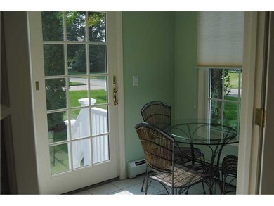 28 Meadowbrook Dr, Barrington, RI 02806 - photo 6