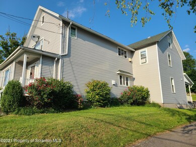 217 Franklin St, Dunmore, PA 18512 - photo 3
