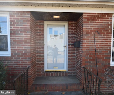 891 E 3rd St, Florence, NJ 08518 - photo 4