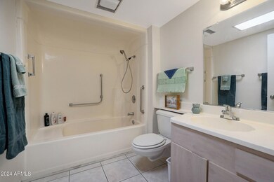 17450 N 106th Ave, Sun City, AZ 85373 - photo 5