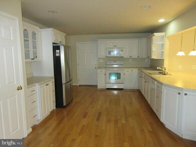 5882 Oakland Rd, Sykesville, MD 21784 - photo 6