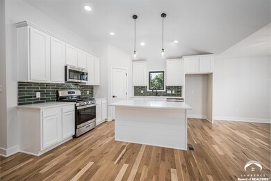 106 Hickory St, Perry, KS 66073 - photo 7