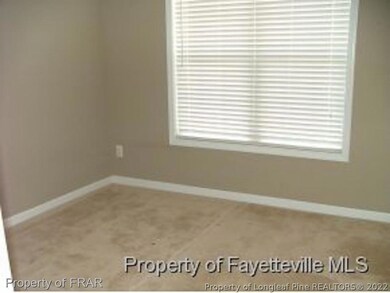 1613 Stonewood Dr, Fayetteville, NC 28306 - photo 7