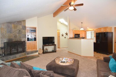 17865 Pine Mountain Ln, Sunriver, OR 97707 - photo 5