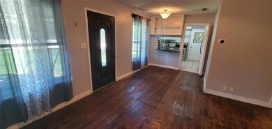 Living Room/Dining area