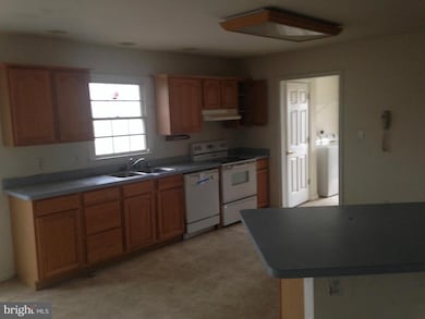 210 Harry Hawkins Ln, Centreville, MD 21617 - photo 5