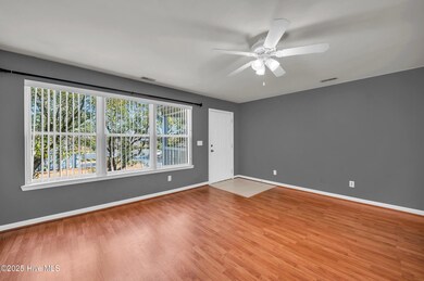 5610carolinabeachrd13_00008