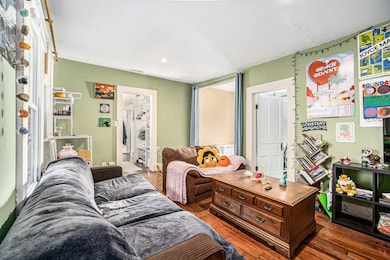 816 Prospect Ave NE, Grand Rapids, MI 49503 - photo 5