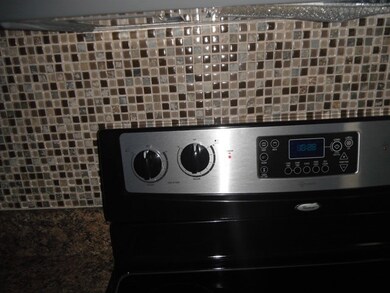 1206 Peacock Trail, Hinesville, GA 31313 - photo 6