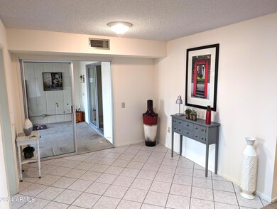 10551 W Palmeras Dr, Sun City, AZ 85373 - photo 6