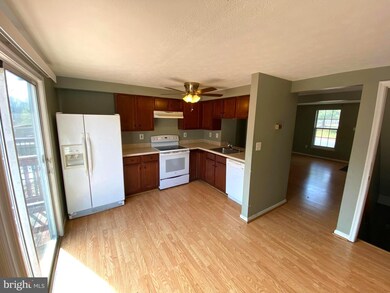 7807 Paddock Way, Windsor Mill, MD 21244 - photo 3