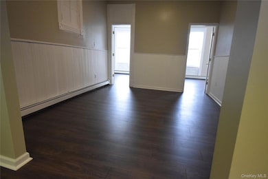 12 Railroad Ave unit Floor 2, Chester, NY 10918 - photo 2