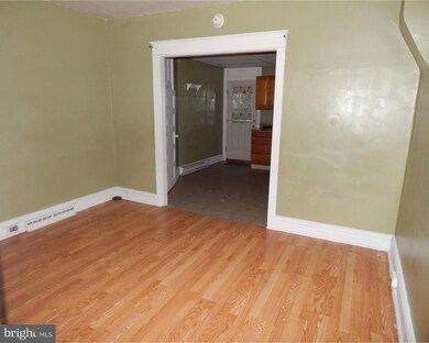 1241 Mulberry St, Reading, PA 19604 - photo 7