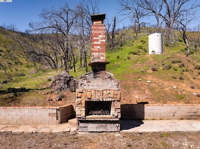 15676 W Corral Hollow Rd, Tracy, CA 95304 - photo 6