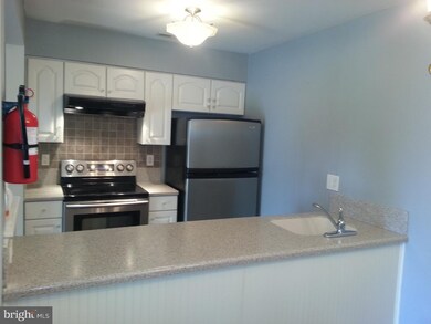 3 Buena Ct unit 3, Blackwood, NJ 08012 - photo 2