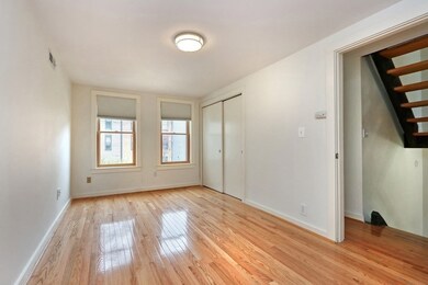 12 Lilac Ct unit 12, Cambridge, MA 02141 - photo 5